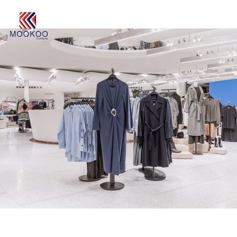 Διακόσμηση κατάστημα ενδυμάτων