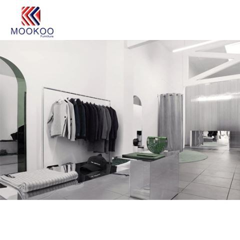 Έπιπλα καταστημάτων για τον ιματισμό